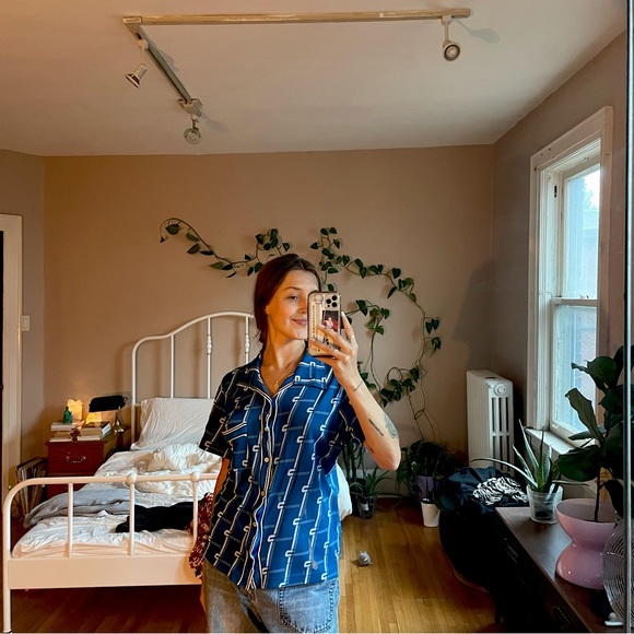 VINTAGE DIESEL TOP! 😁 button down, size small🌷 - Picture 2 of 4